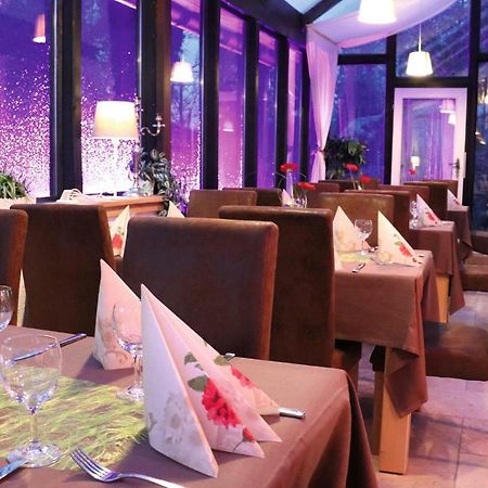 Hotel Feldmaus Olzheim Екстер'єр фото