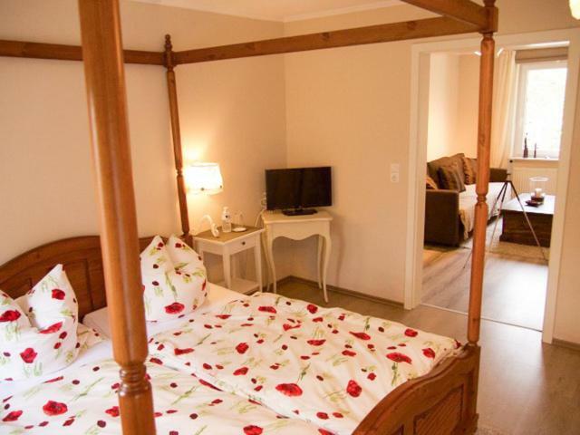 Hotel Feldmaus Olzheim Екстер'єр фото