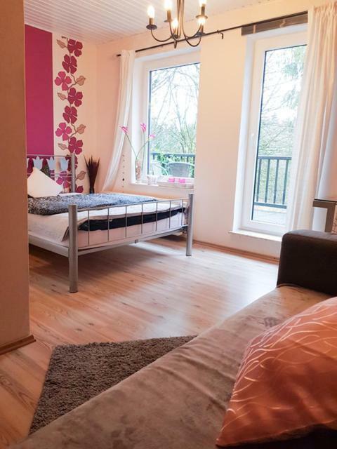 Hotel Feldmaus Olzheim Екстер'єр фото